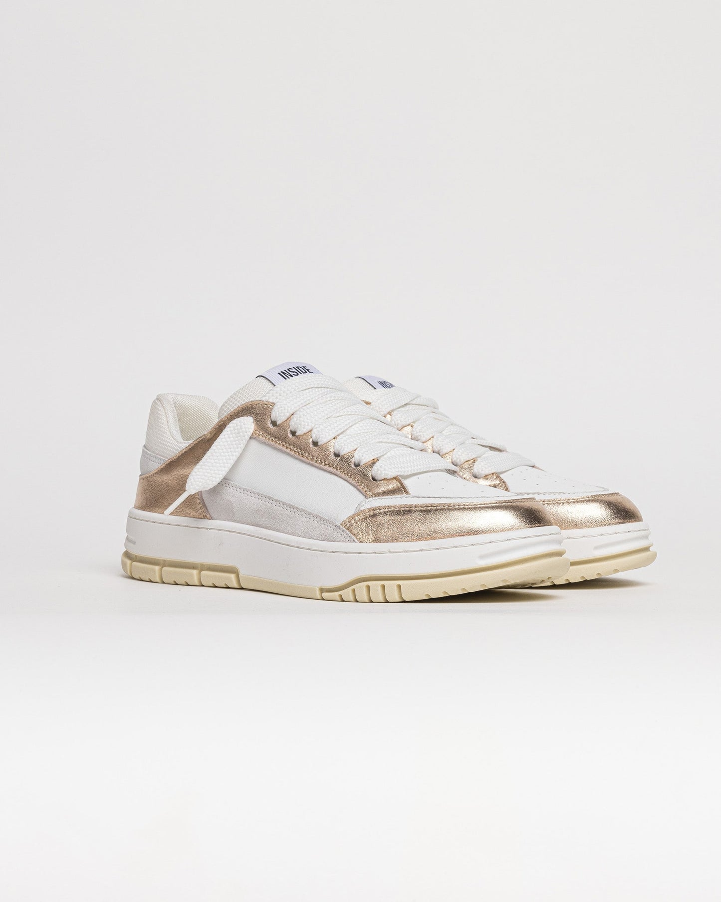 POLARIS REFLECTIVE