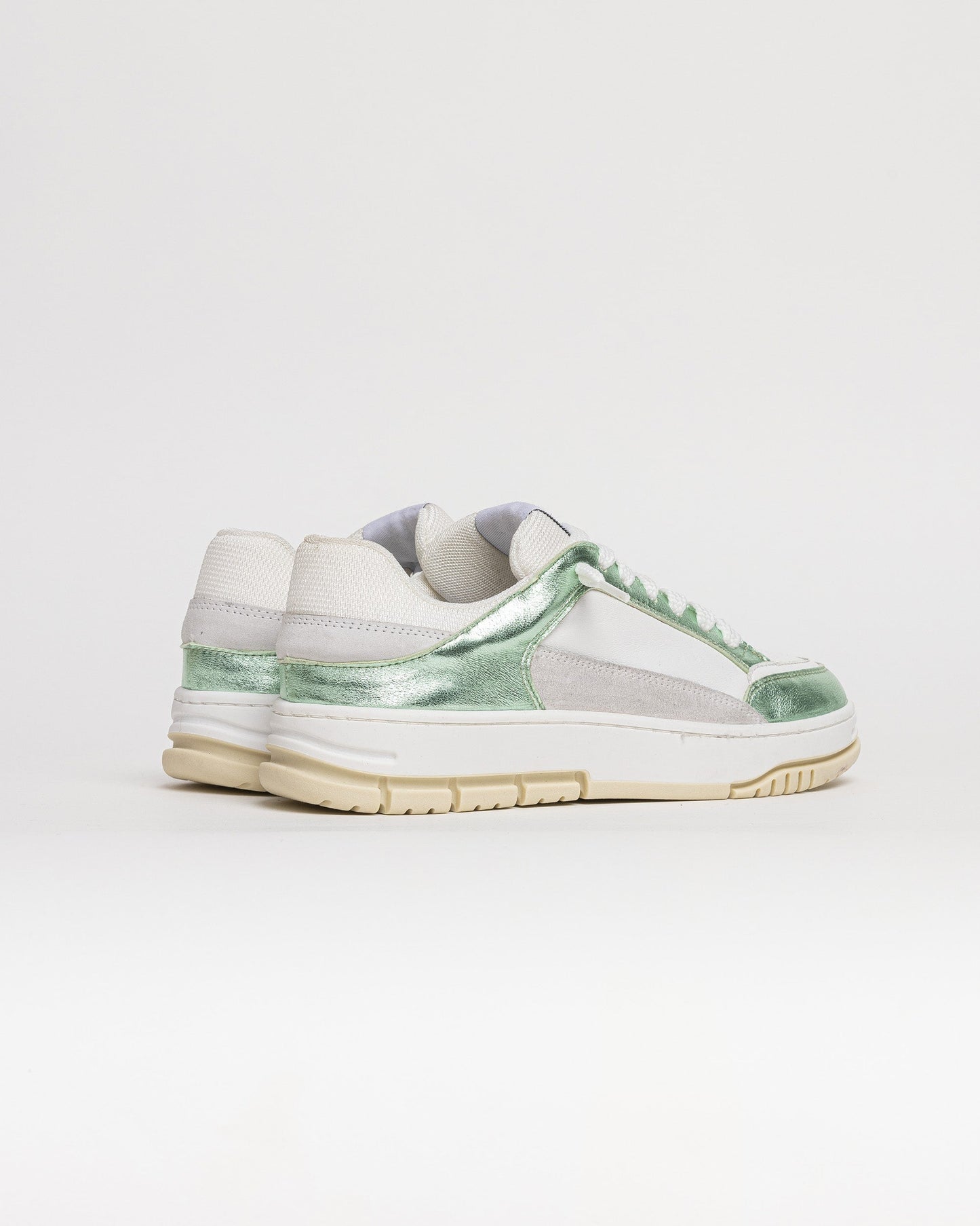 POLARIS REFLECTIVE