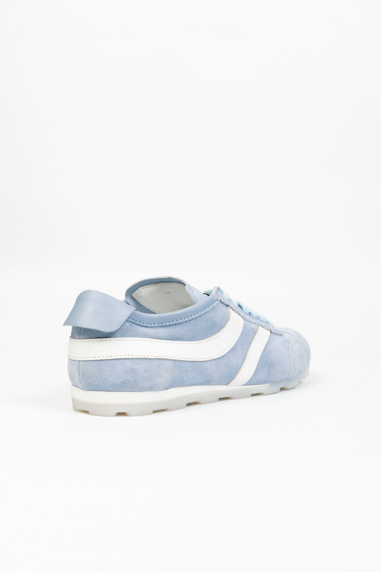 Sneakers River In Camoscio