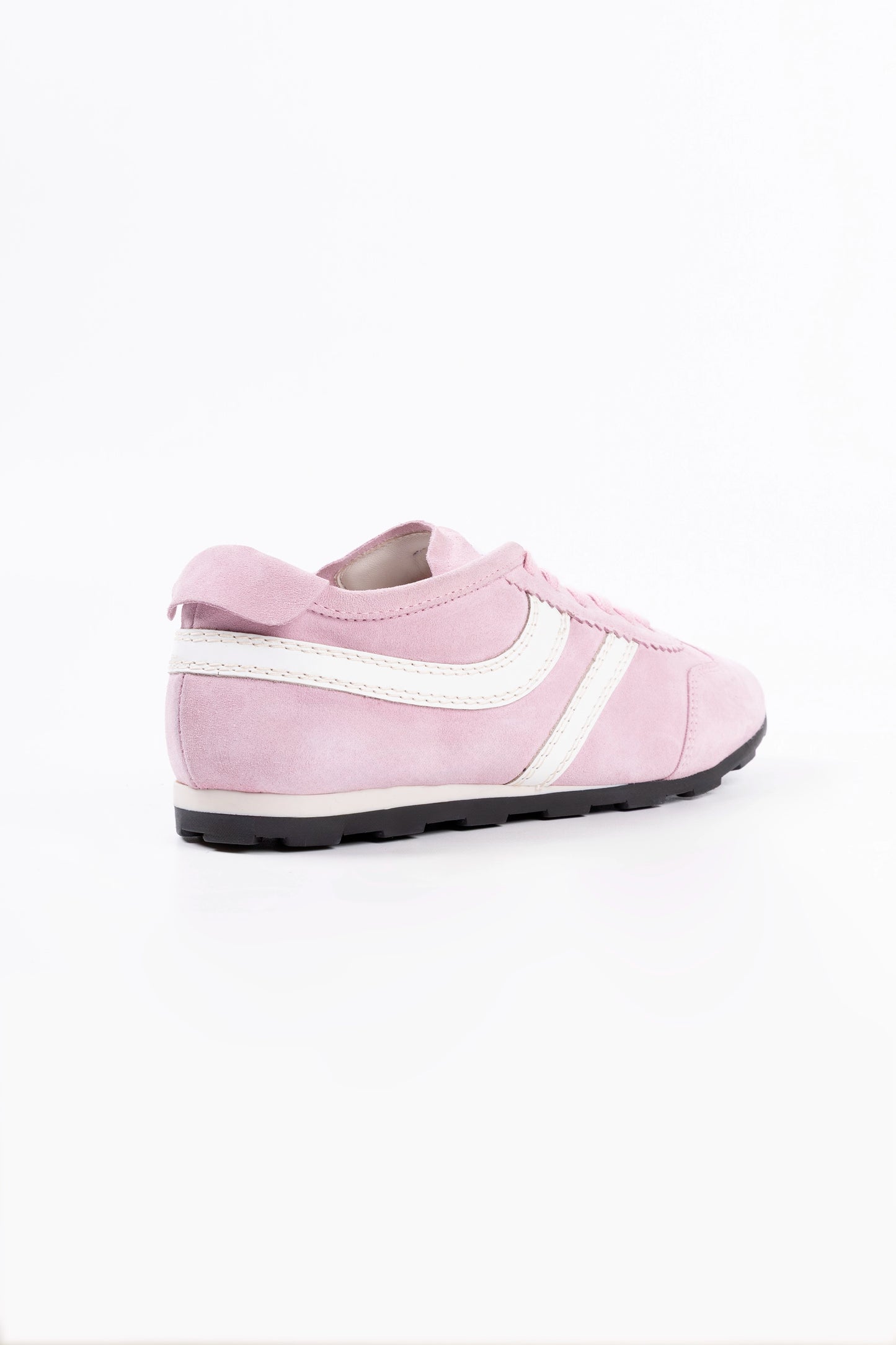 Sneakers River In Camoscio