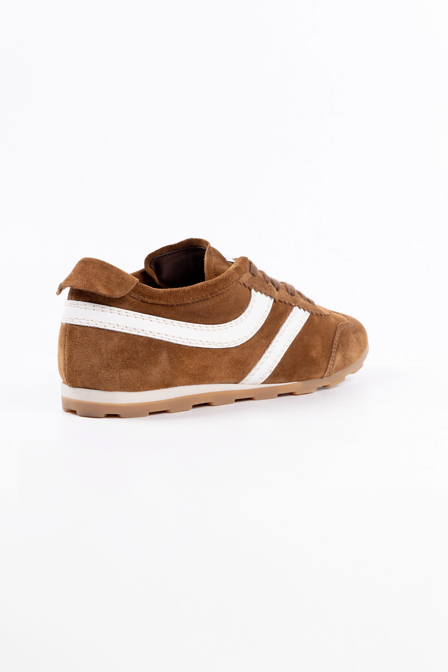 Sneakers River In Camoscio