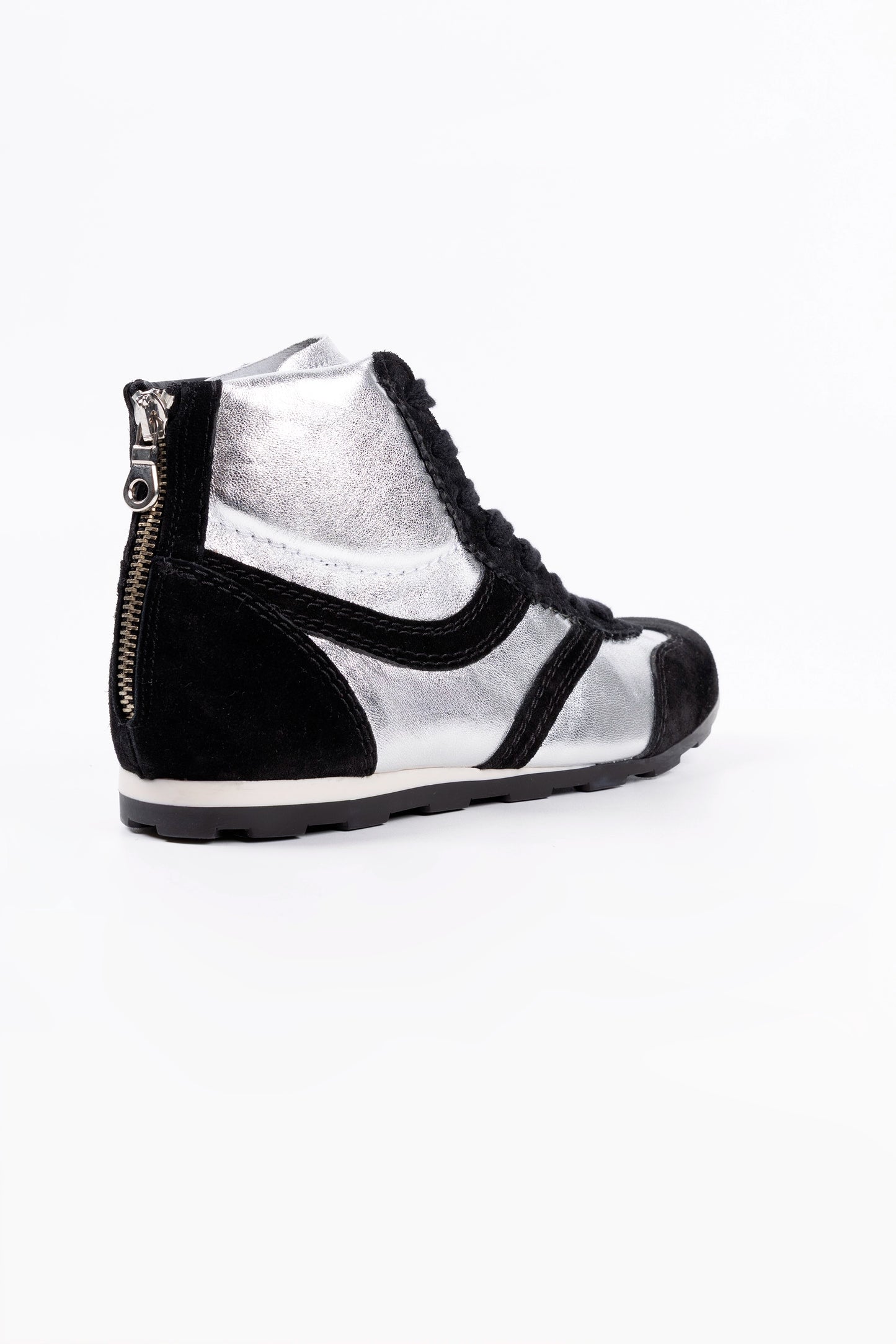 Sneakers Tronchetto In Camoscio